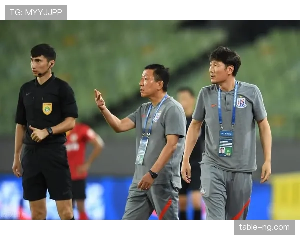 广州足球俱乐部近日比赛节奏变化明显,阵容调整带来新考验